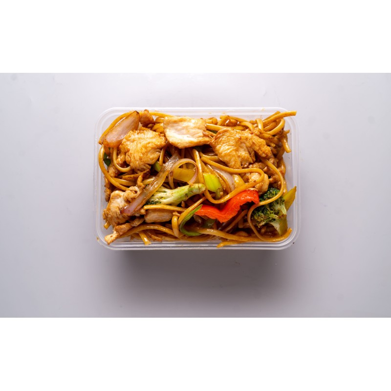 30 - Tallarines fritos con pollo